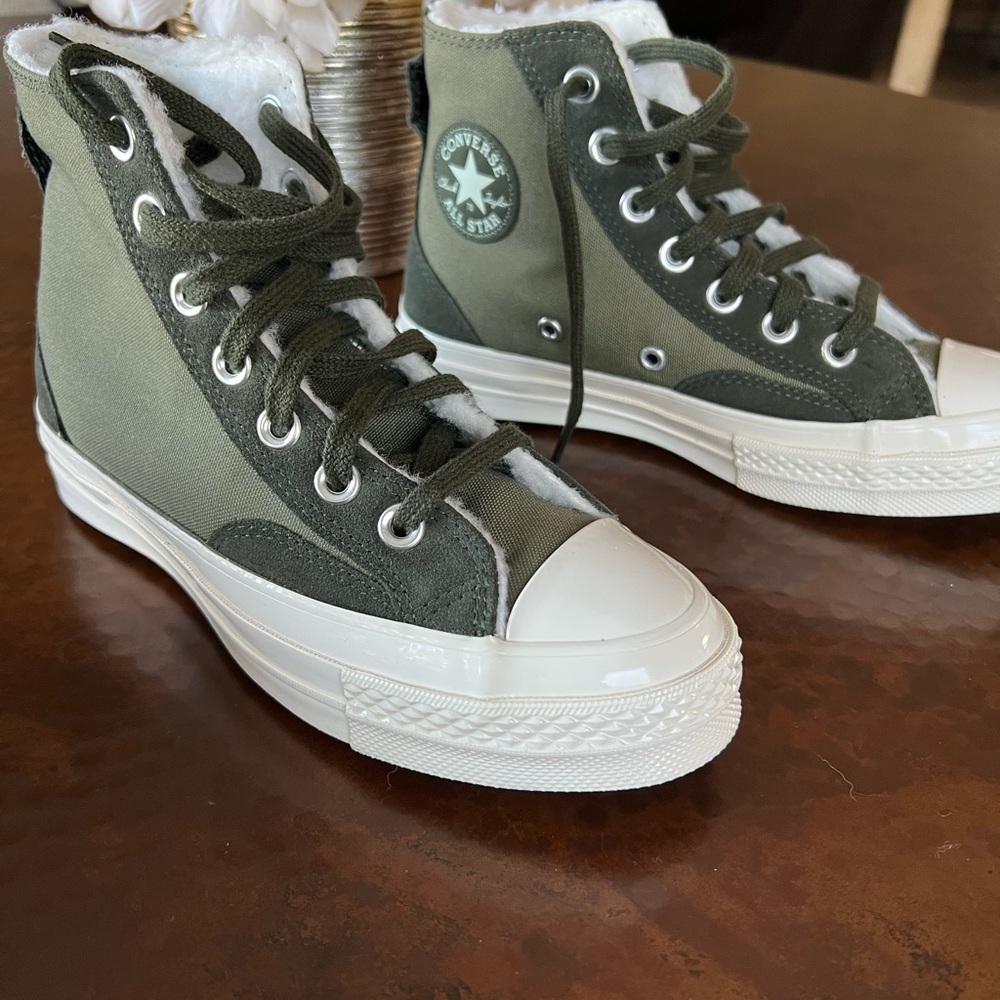 Converse unisex high-top sneaker Olive